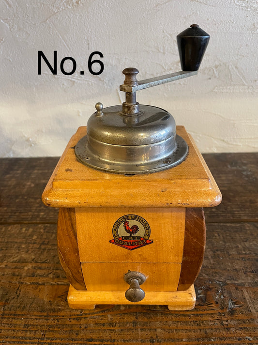 【№ 6】 AUGUST LEHNARTZ wood coffee mill