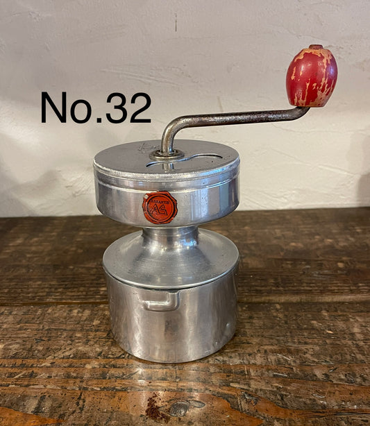 【№ 32】 AS coffee mill "HOP"