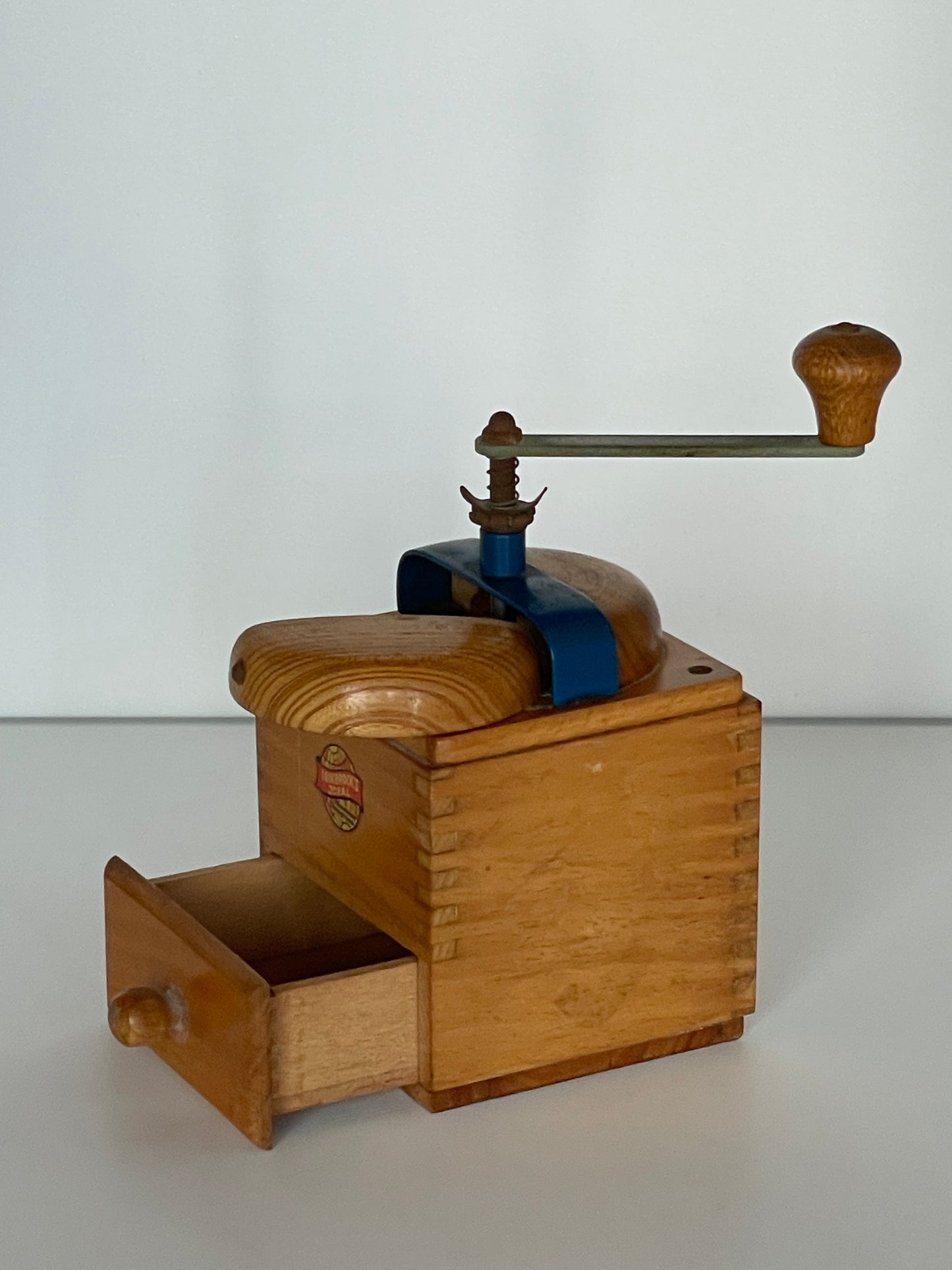 【№ 64】 LEINBROCK wood box mill Nr. 1700