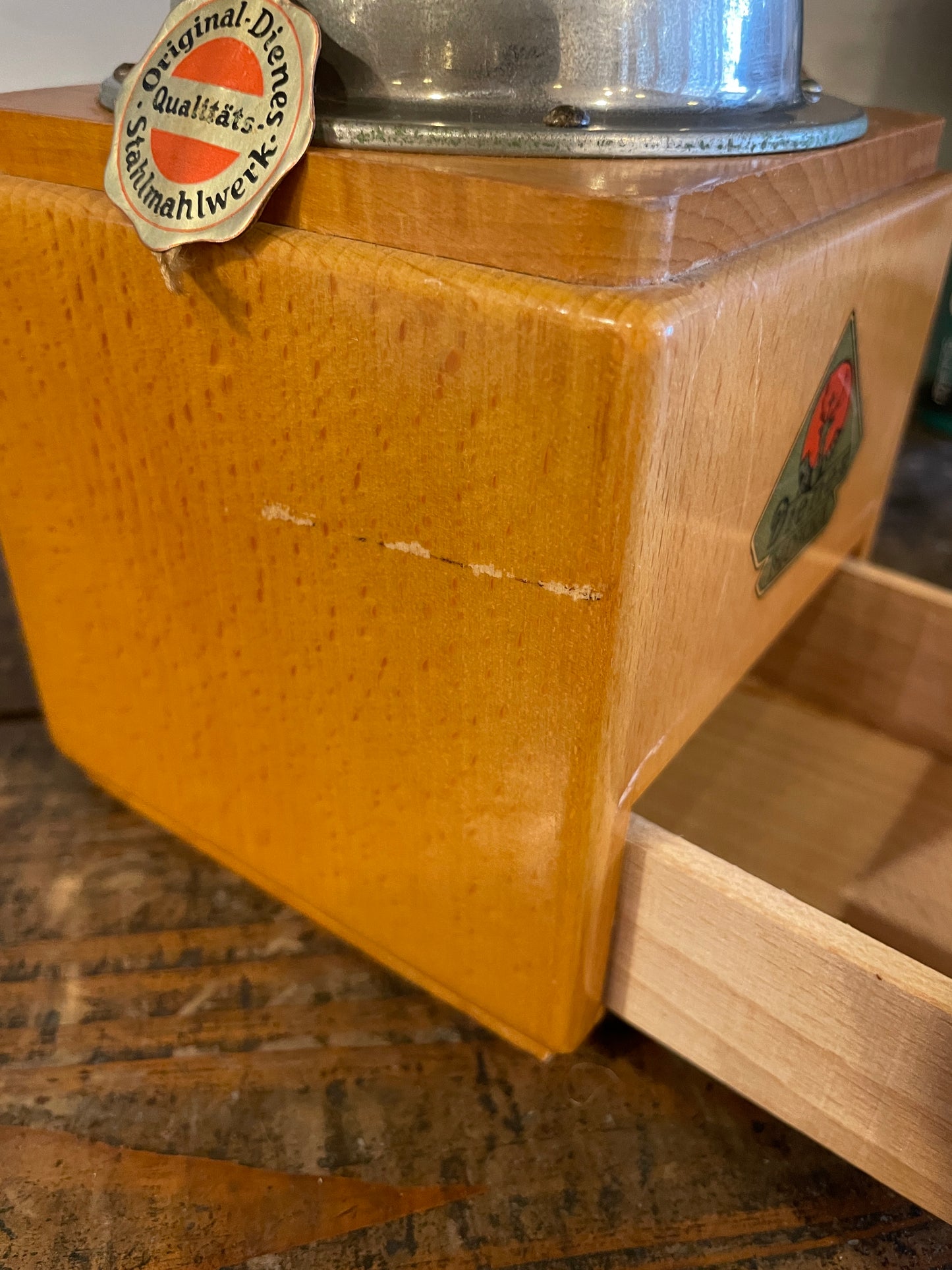 【№ 44】 PeDe wood box coffee mill Nr. 610 "Mokka"