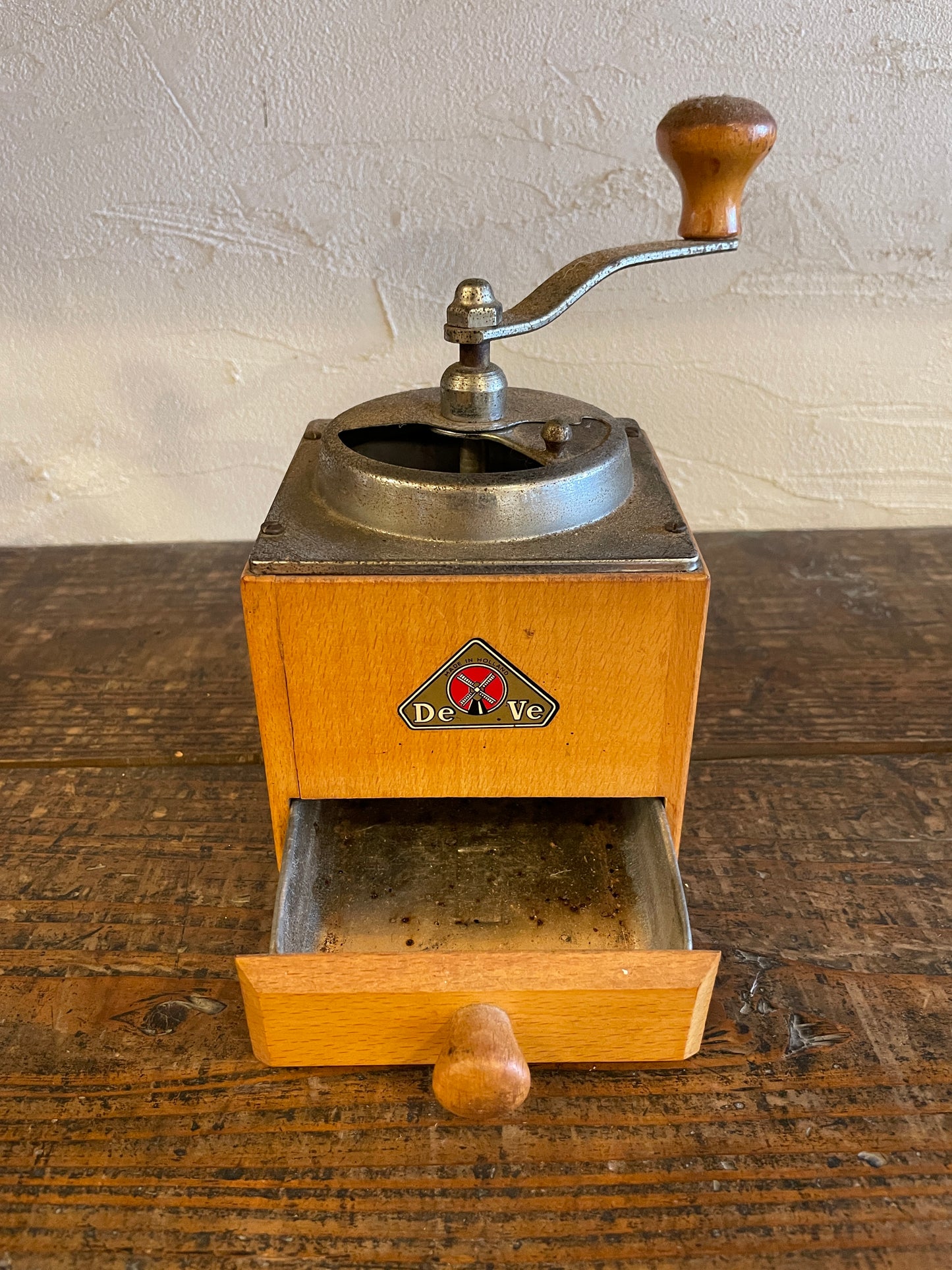 【№ 9】 DeVe wood box coffee mill