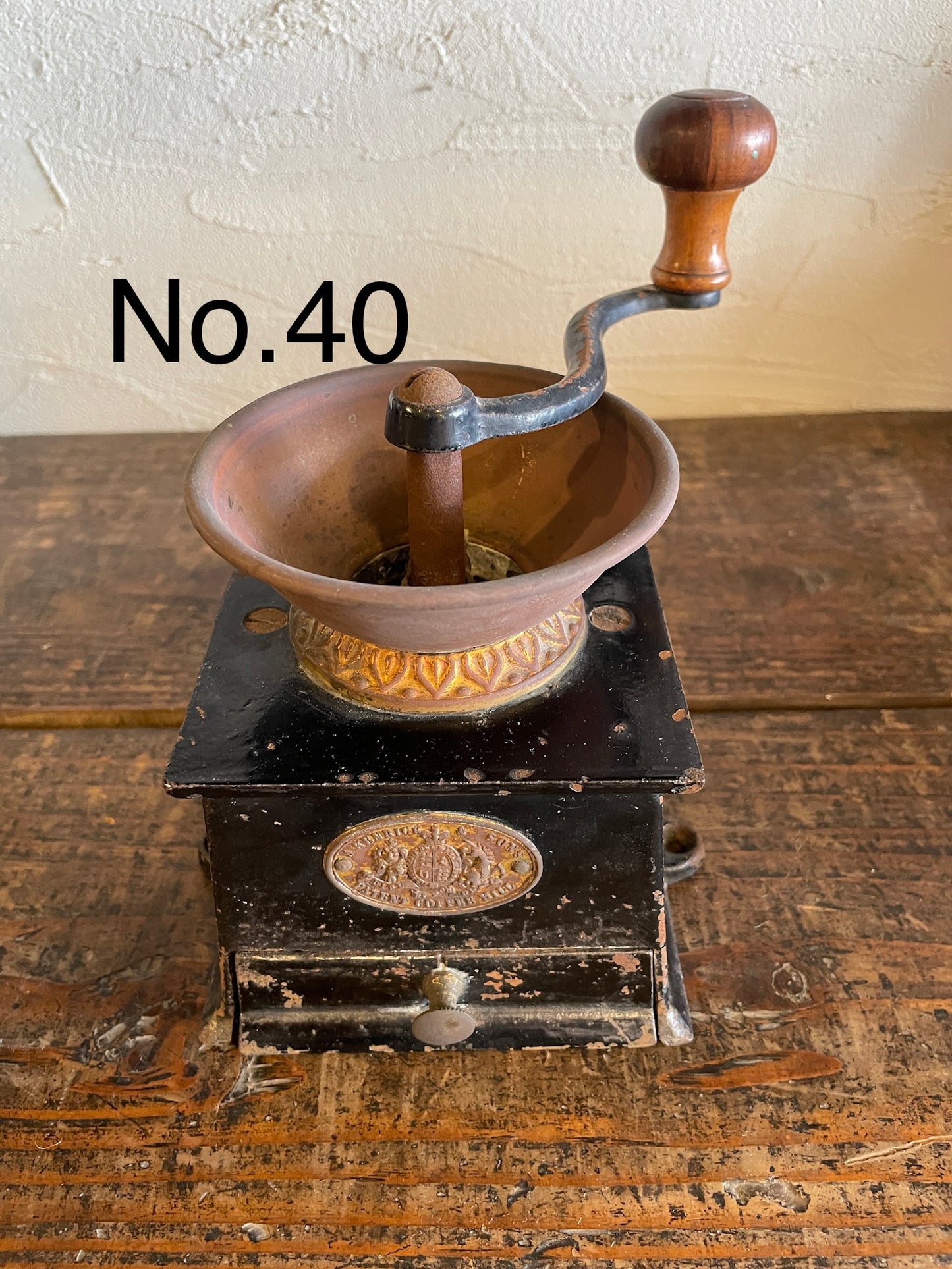 【№ 40】 KENRICK & SONS cast iron coffee mill