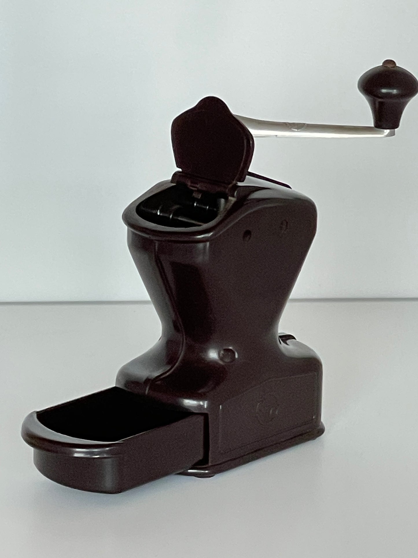 【№ 56】 KyM Bakelit