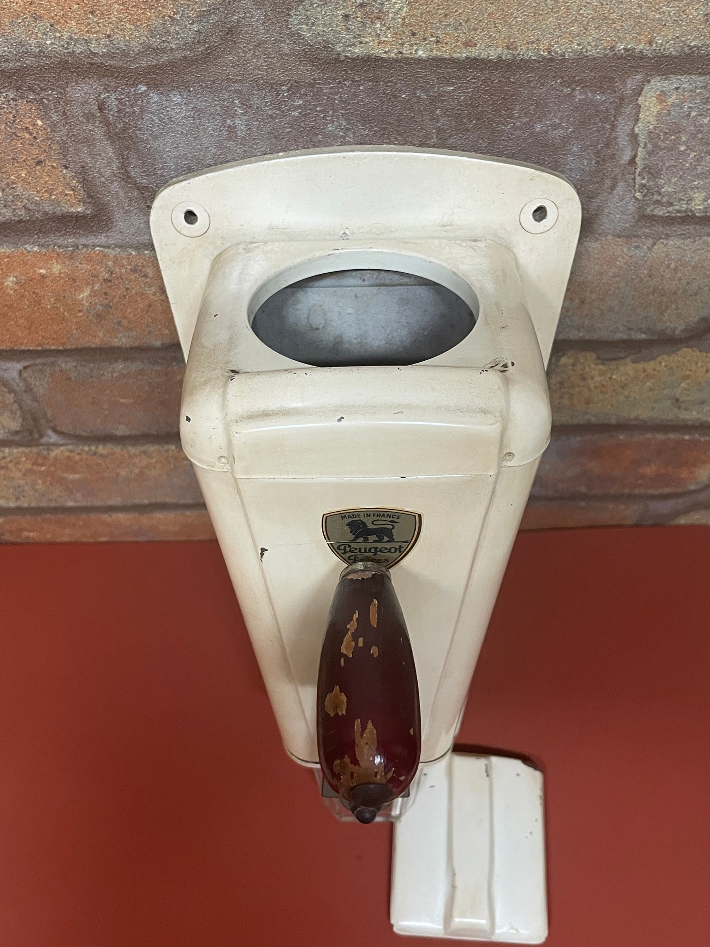 【№ 55】 PEUGEOT wall mounted coffee mill